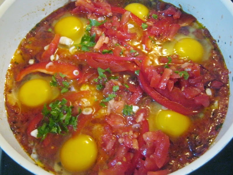 Oua in sos de rosii- Shakshouaka