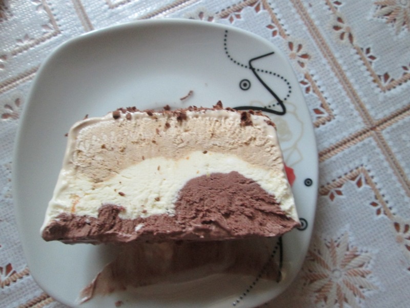 Parfe cu ciocolata, nes si vanilie- Alina