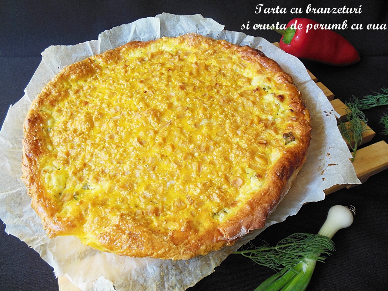 Tarta cu branzeturi si crusta de porumb cu oua