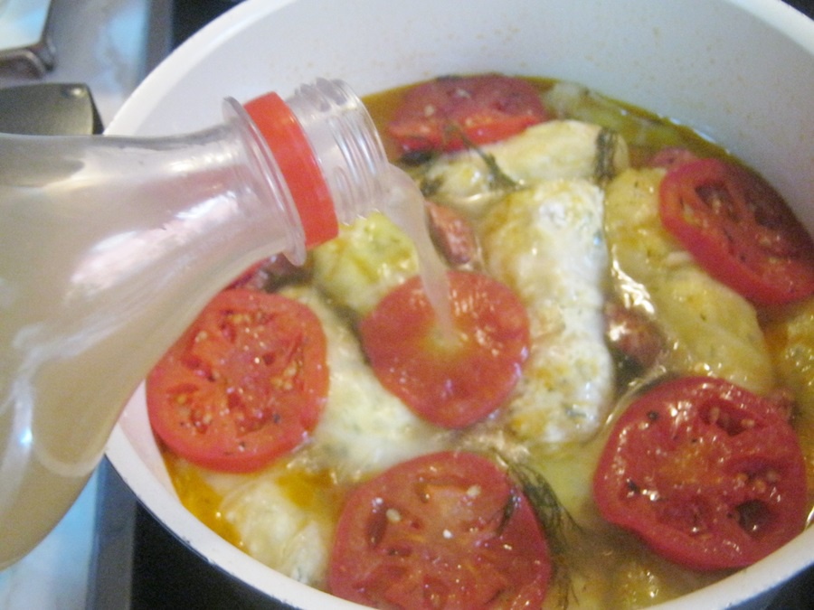 Sarmalute umplute cu urda ,cu mamaliguta si alte bunatati