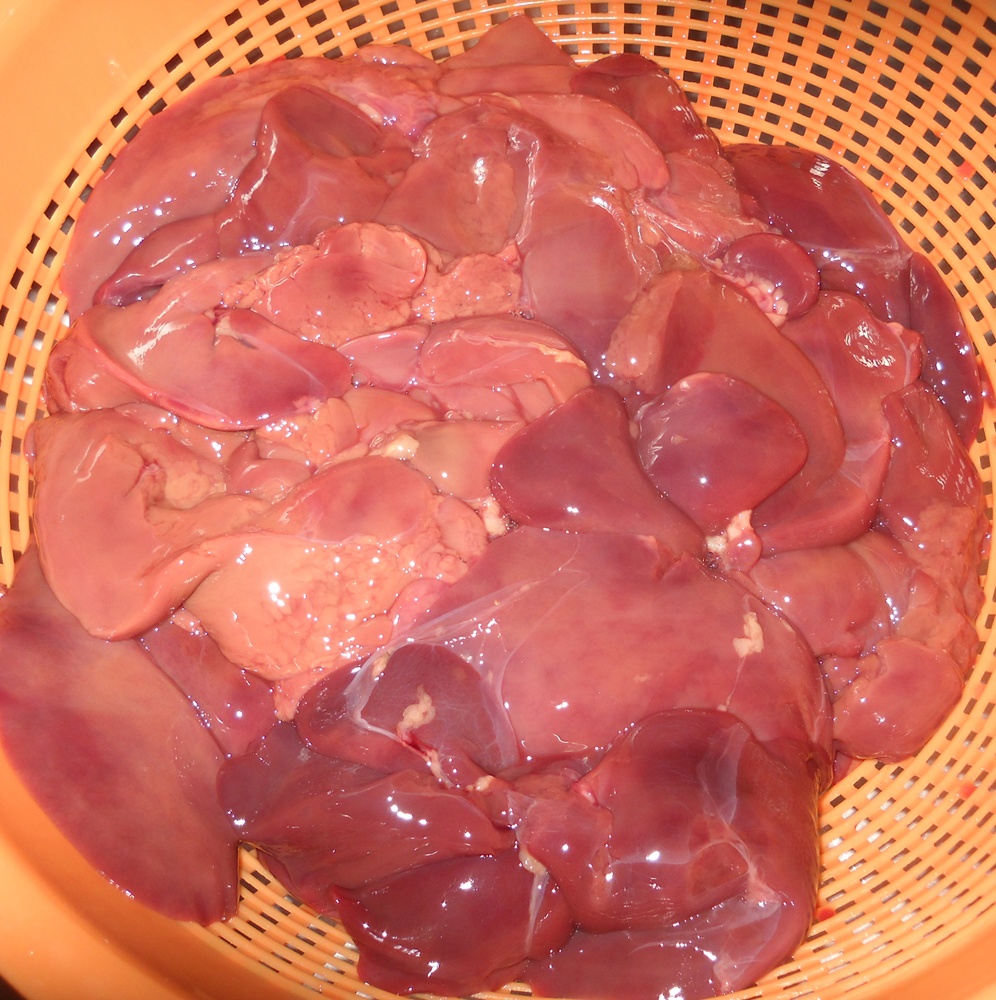 Tocanita de  ficatei de pui. Reteta simpla si delicioasa