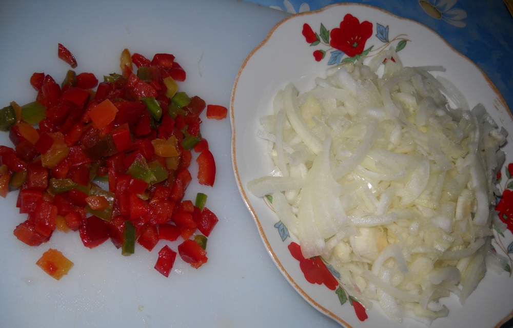 Tocanita de  ficatei de pui. Reteta simpla si delicioasa