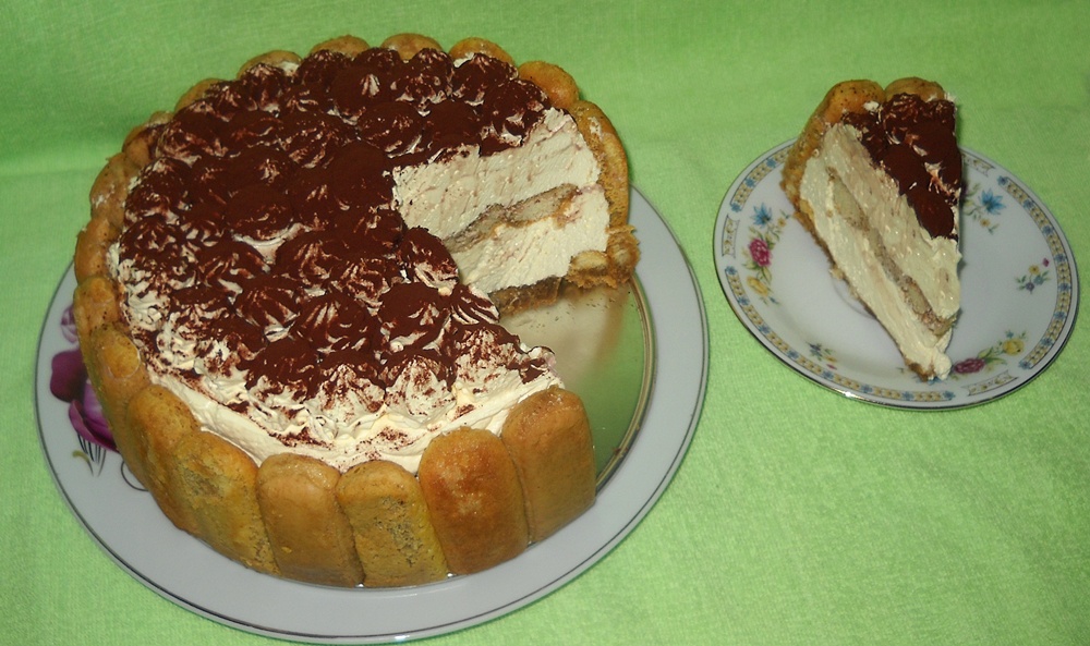 Tort tiramisu