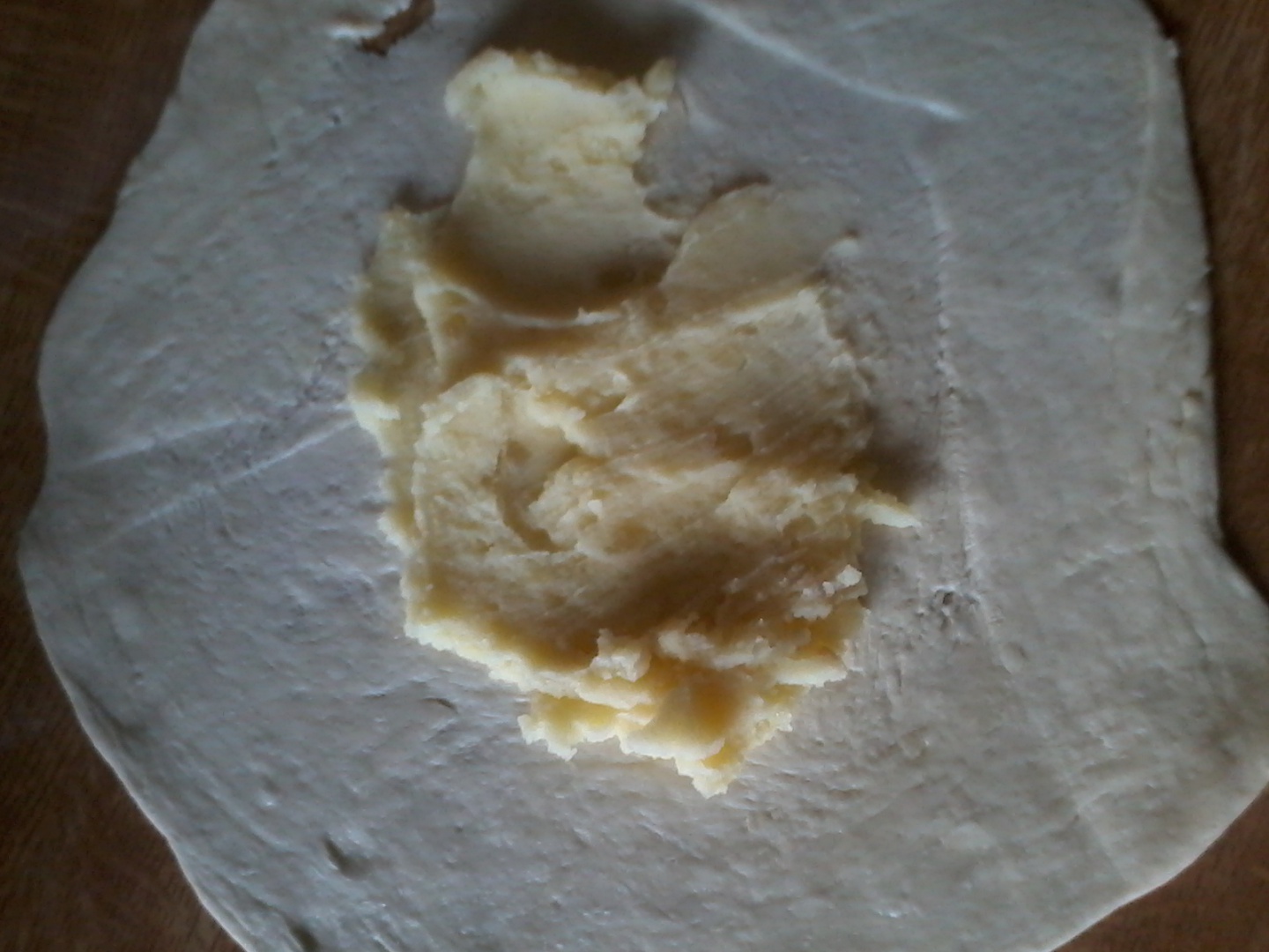 Langos umplut cu cartofi