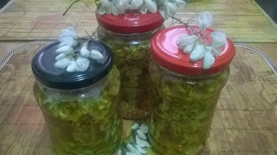 Dulceata din flori de salcam