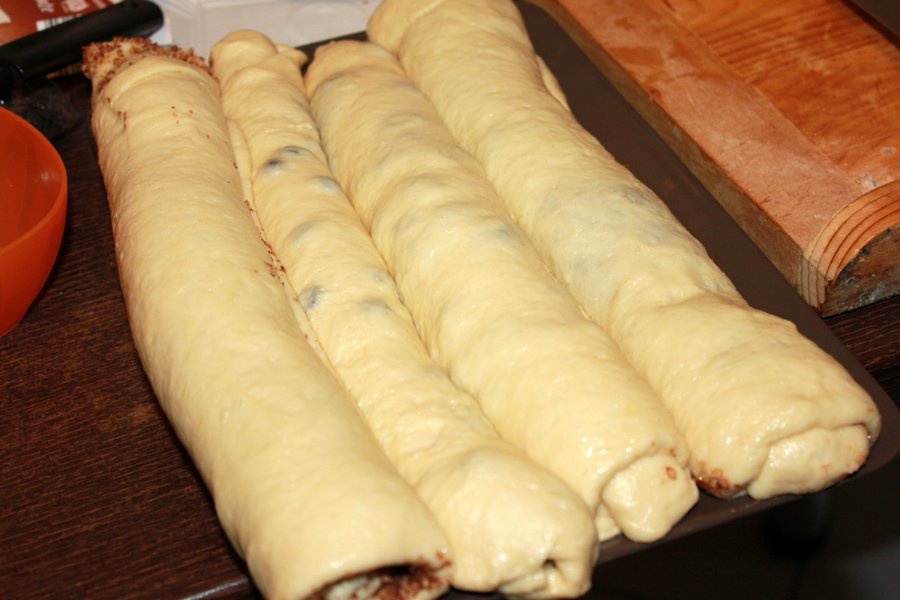 Melcisori cu nuca sau stafide