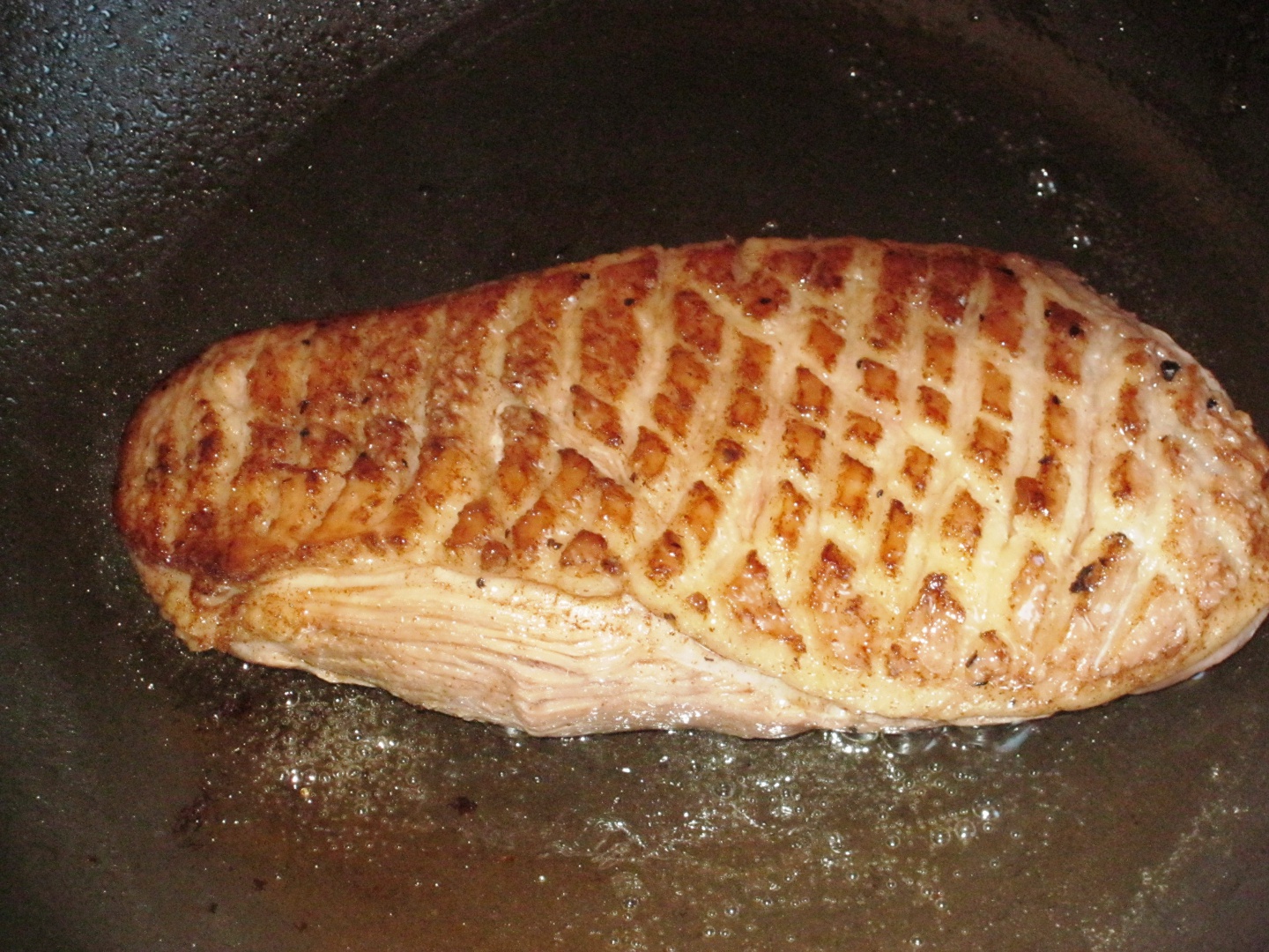 Piept de rata cu chutney de cirese