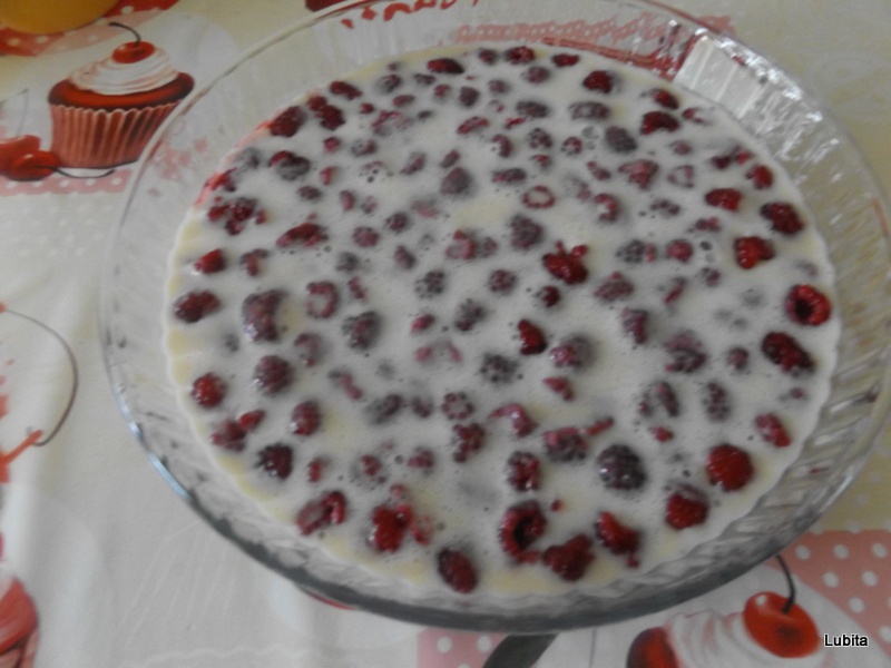 Clafoutis cu zmeura