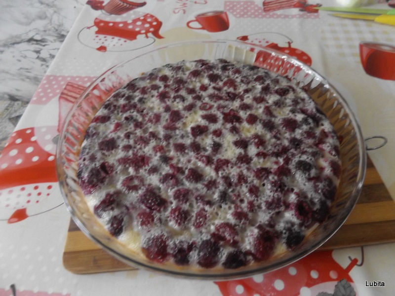 Clafoutis cu zmeura