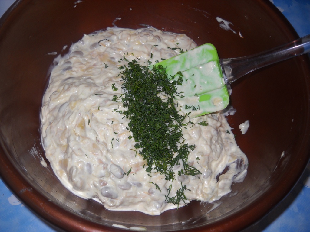 Salata de fasole pastai cu maioneza. Reteta delicioasa si usor de preparat