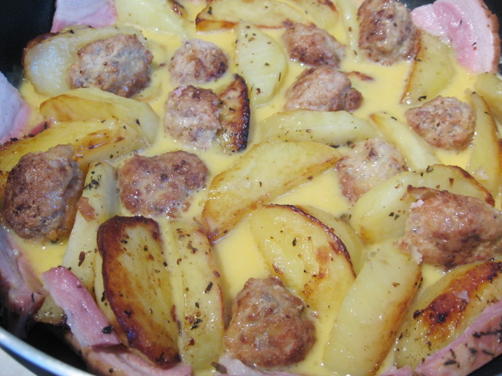 Omleta la cuptor, cu cartofi