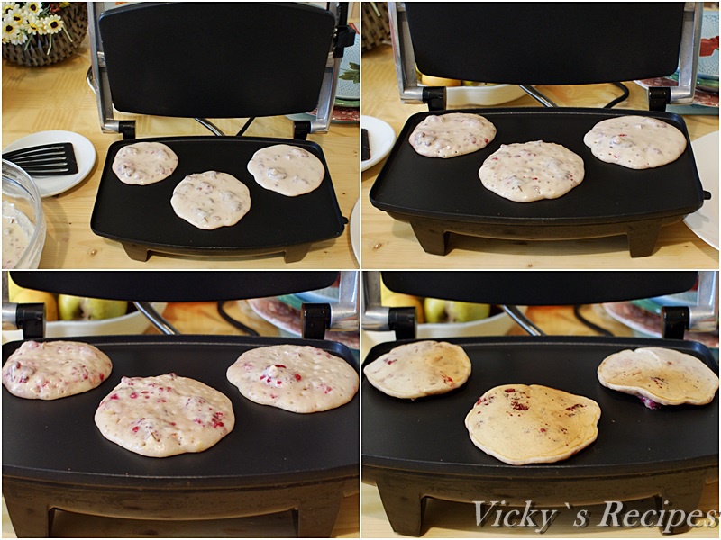 Pancakes cu iaurt, zmeură și migdale