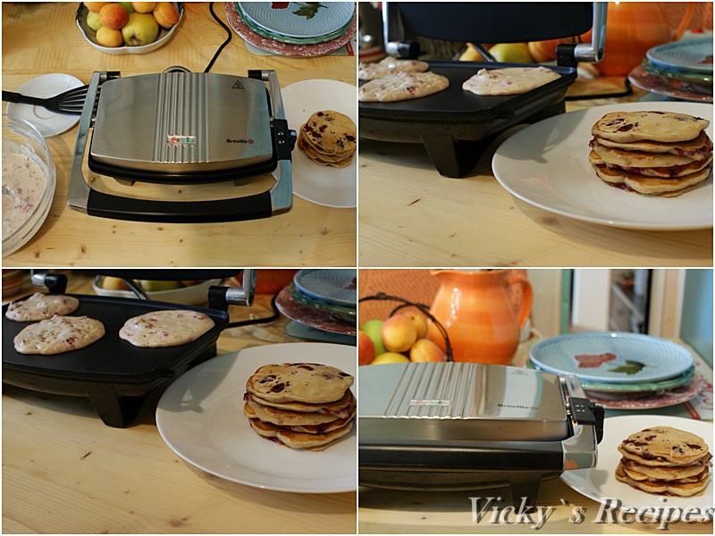 Pancakes cu iaurt, zmeură și migdale