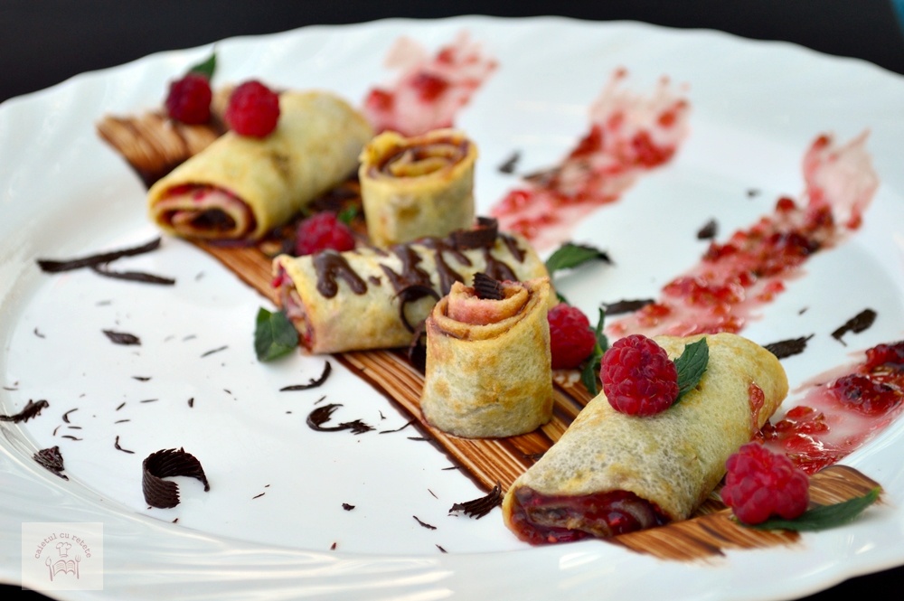 Clatite cu finetti si zmeura