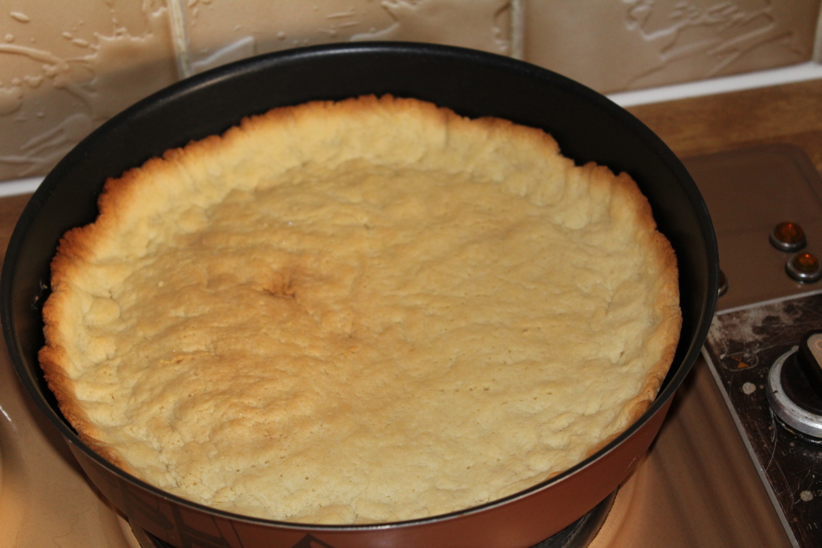 Tarta cu capsuni  si crema de vanilie