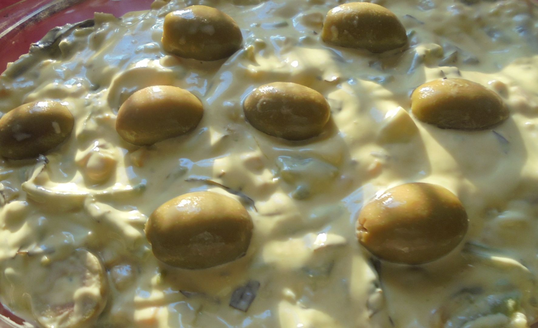 Salata de cartofi noi si fasole verde cu sos de maioneza