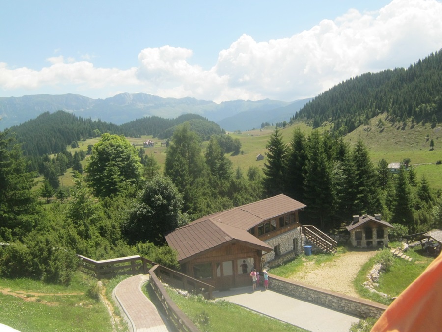 Cea de-a VII-a intilnire a "Gustoaselor" la Bran Predelut - Partea a II-a