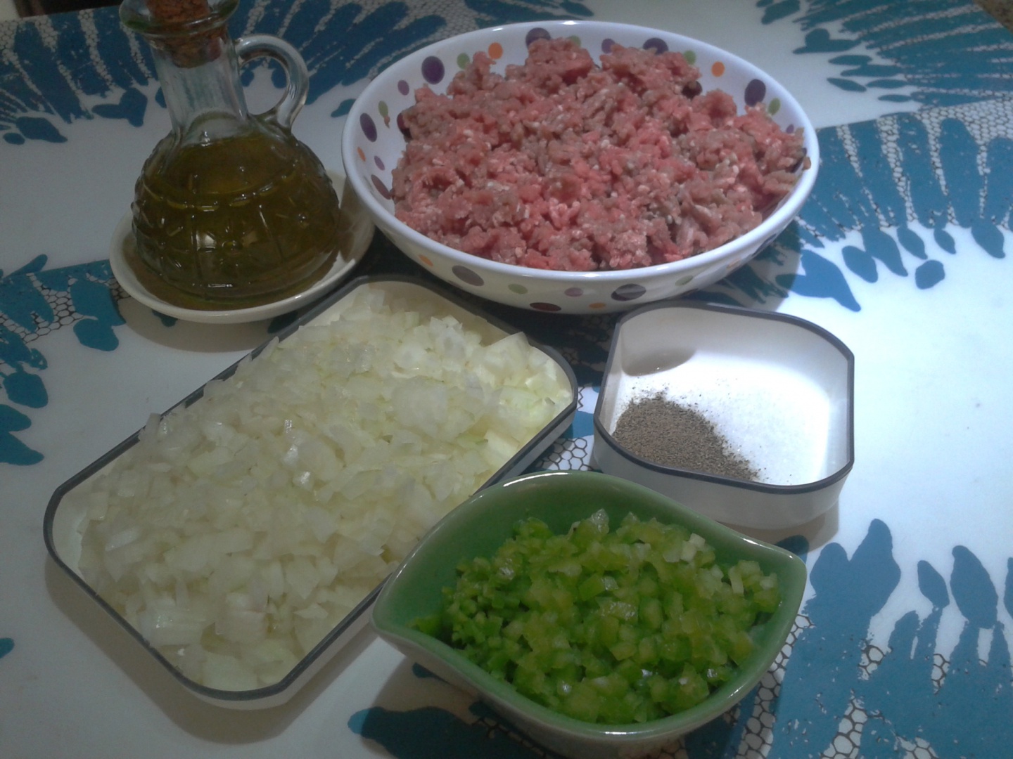 MELCI  CU CARNE TOCATA