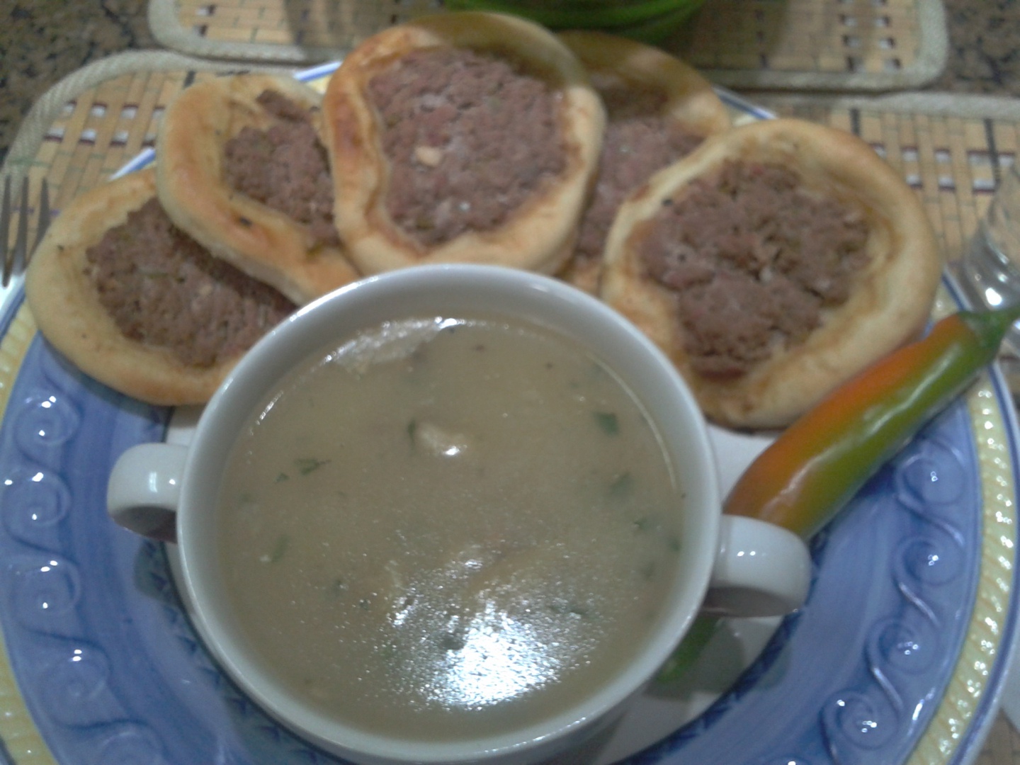 SFIHA CU CARNE TOCATA-arabic pizza