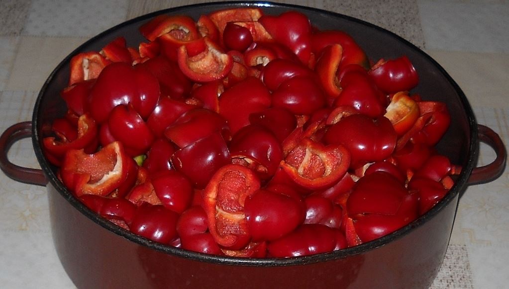 Gogosari in otet fara fierbere, fara conservanti. Reteta de gogogsari preparati la rece, crocanti, dulci-acrisori