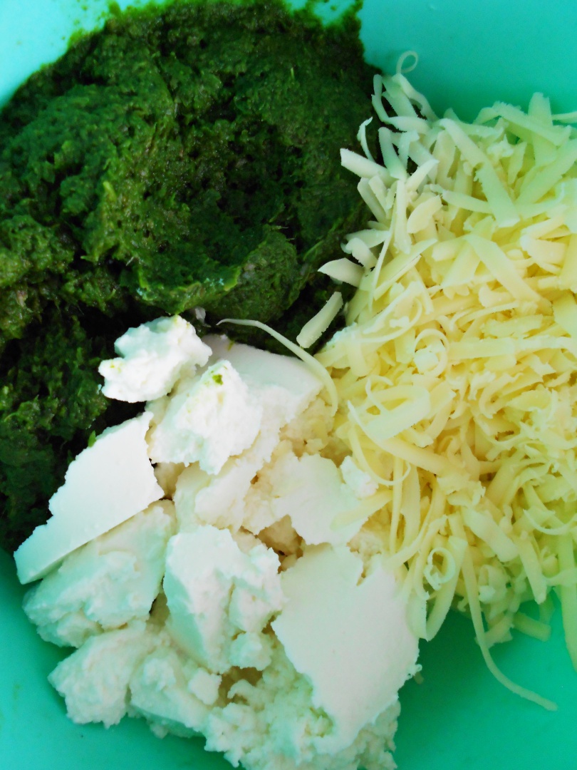 Tartă cu spanac și brânzeturi la Crock Pot