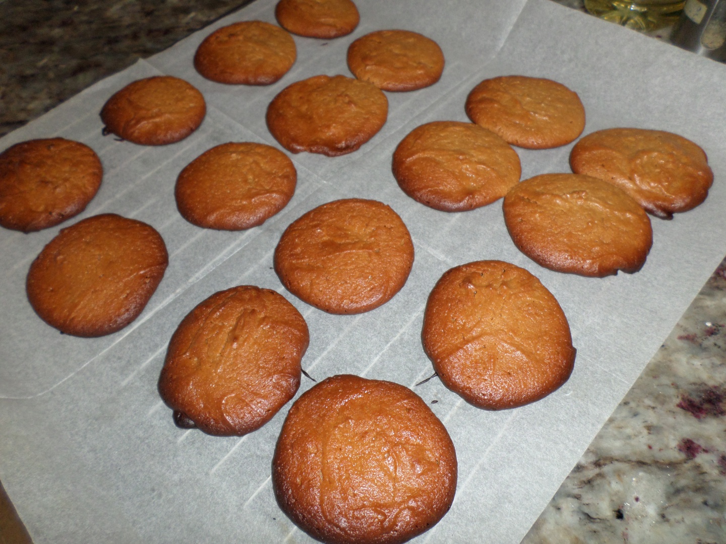 Fursecuri cu miere si unt de arahide