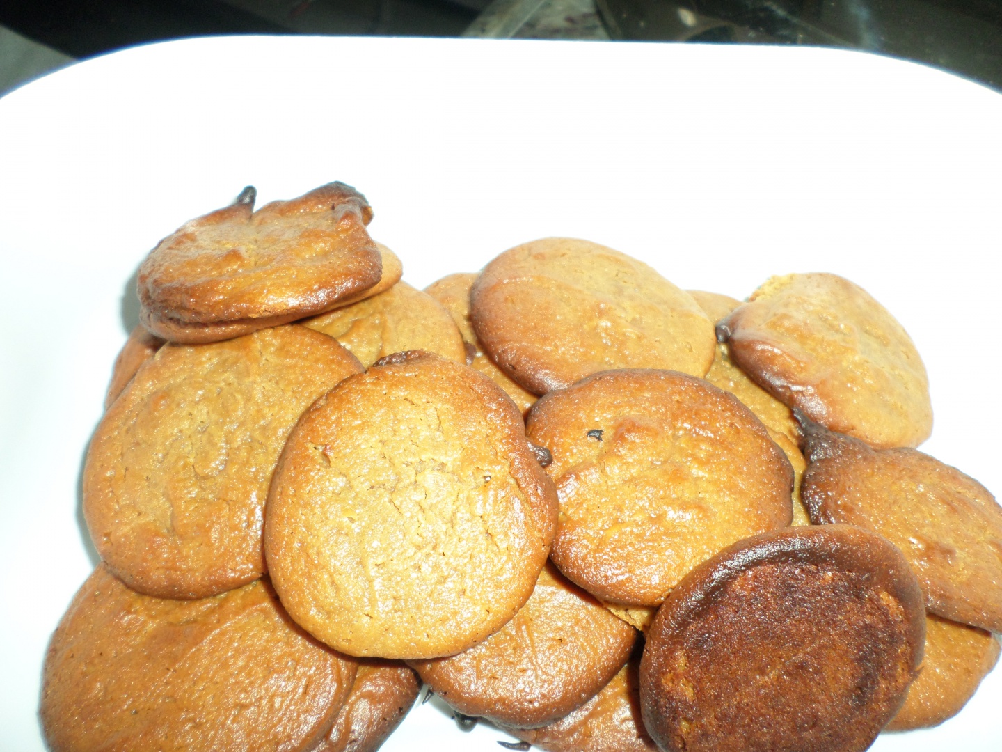 Fursecuri cu miere si unt de arahide