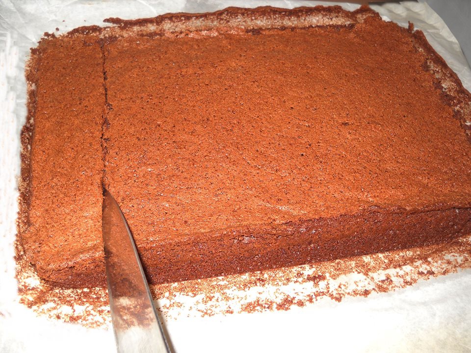 Negresa - reteta simpla pentru cel mai bun desert cu ciocolata