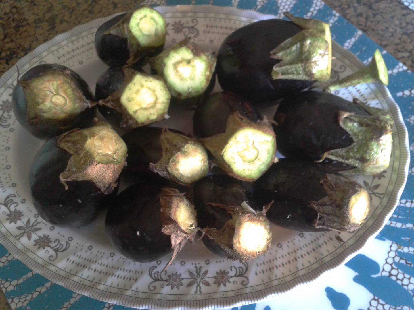 DOVLECEI ,VINETE SI ARDEI UMPLUTI CU CARNE SI OREZ