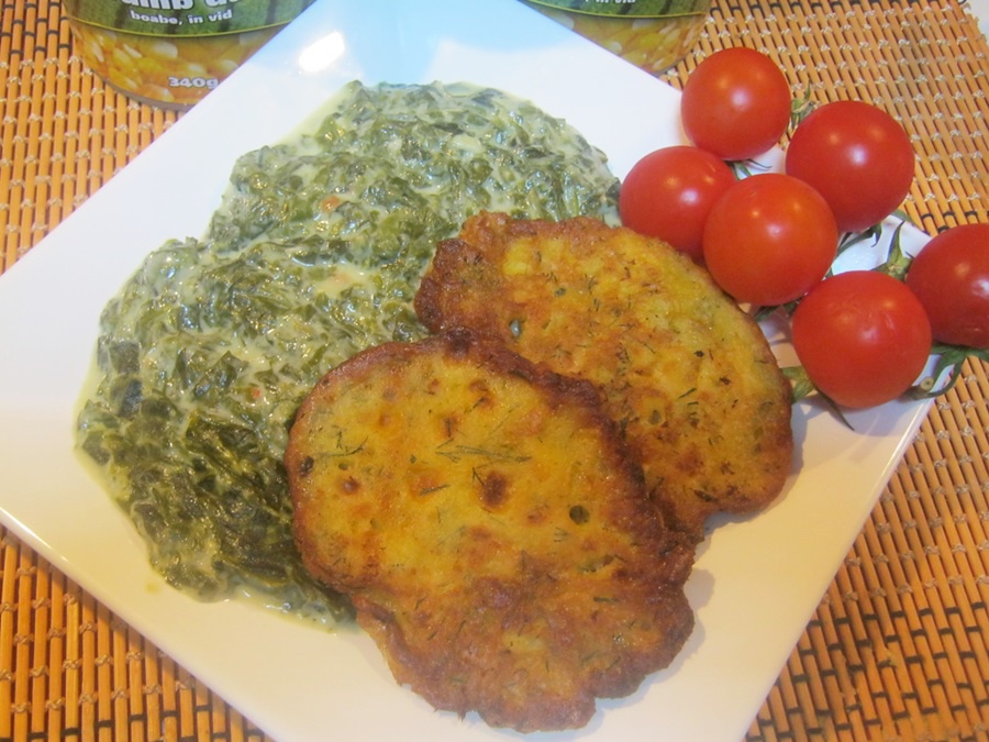 Snitele din porumb cu spanac in lapte