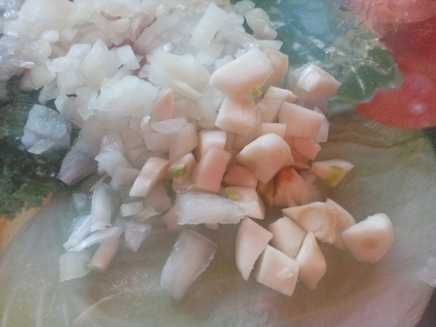 Fusilli  la cuptor cu piept de pui, ciuperci si sos bechamel