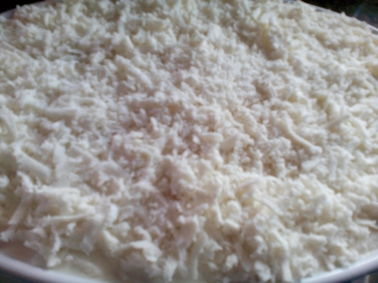 Fusilli  la cuptor cu piept de pui, ciuperci si sos bechamel