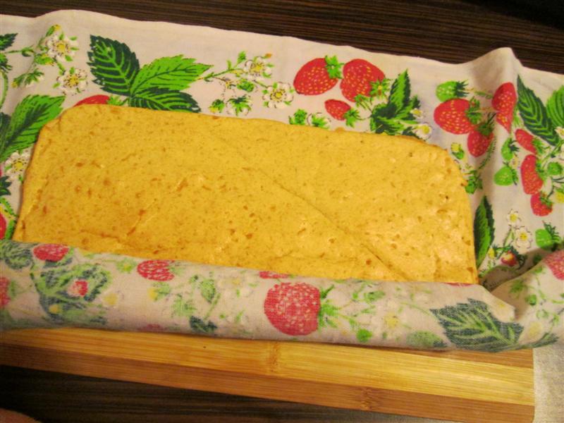 Rulada aperitiv cu crema de branza