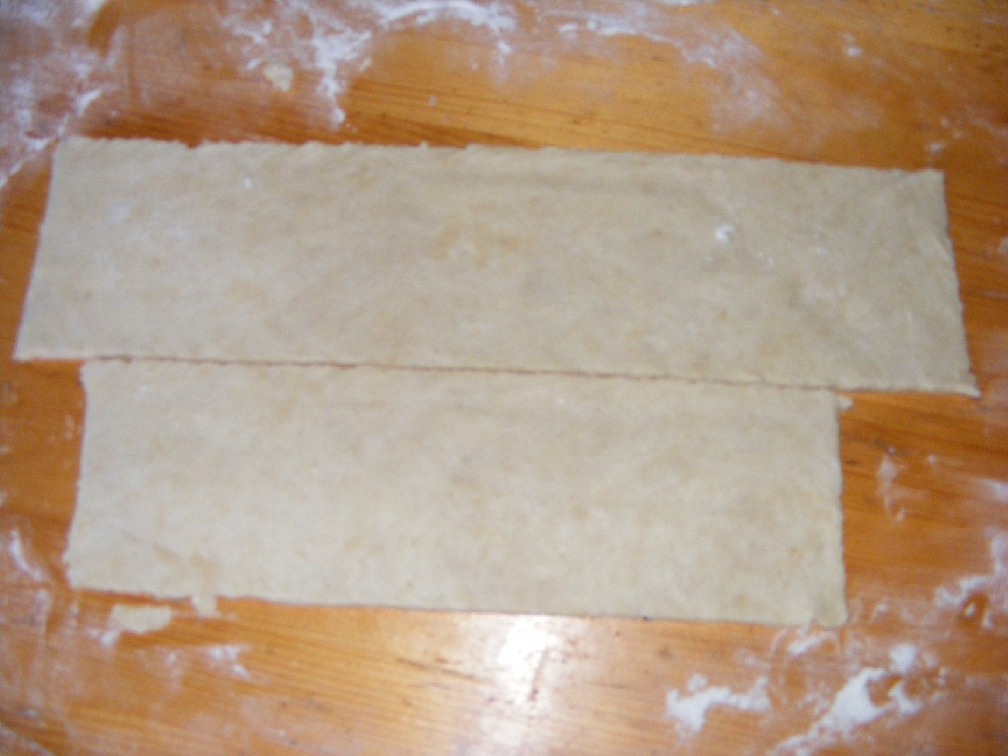 Placinta de mere in forma de Trandafir