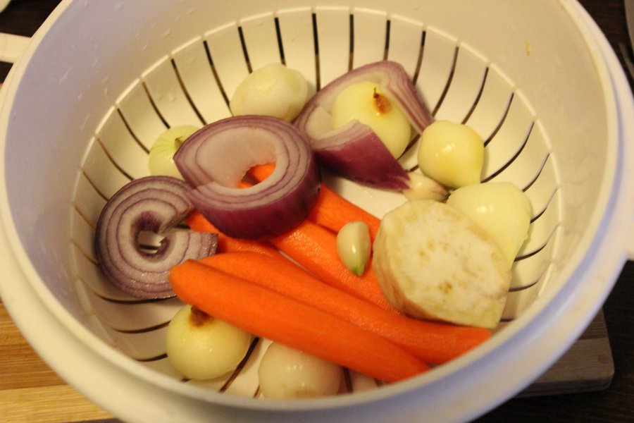 Tocanita de vitel la slow cooker