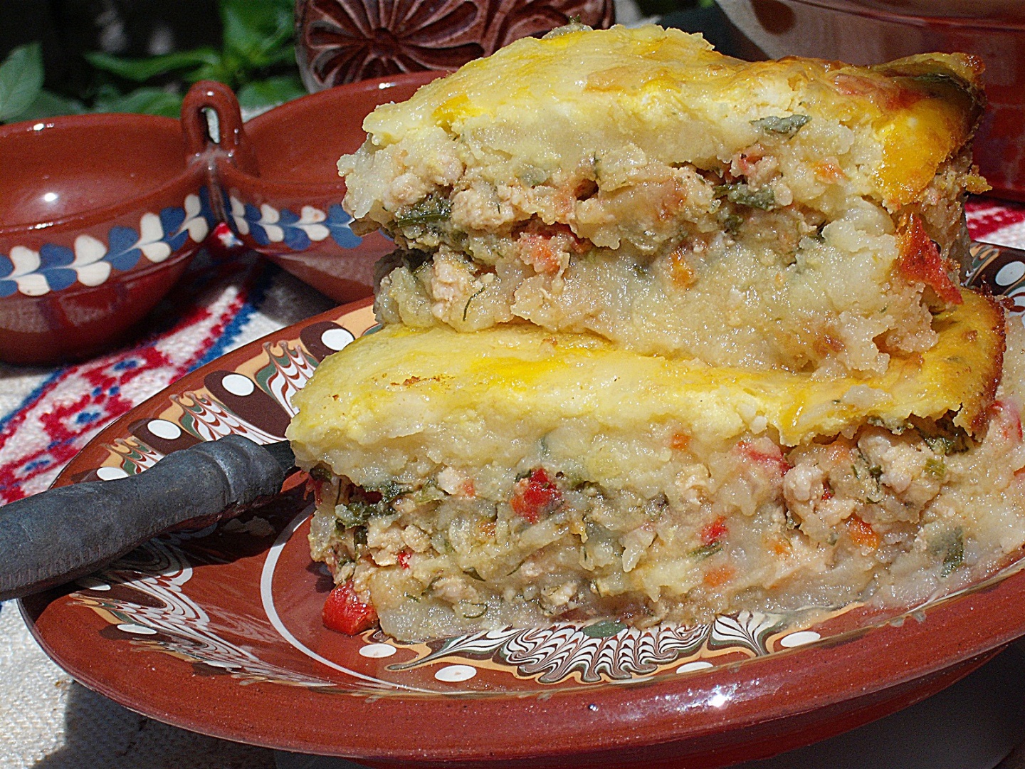 Musaca din cartofi si carne de curcan