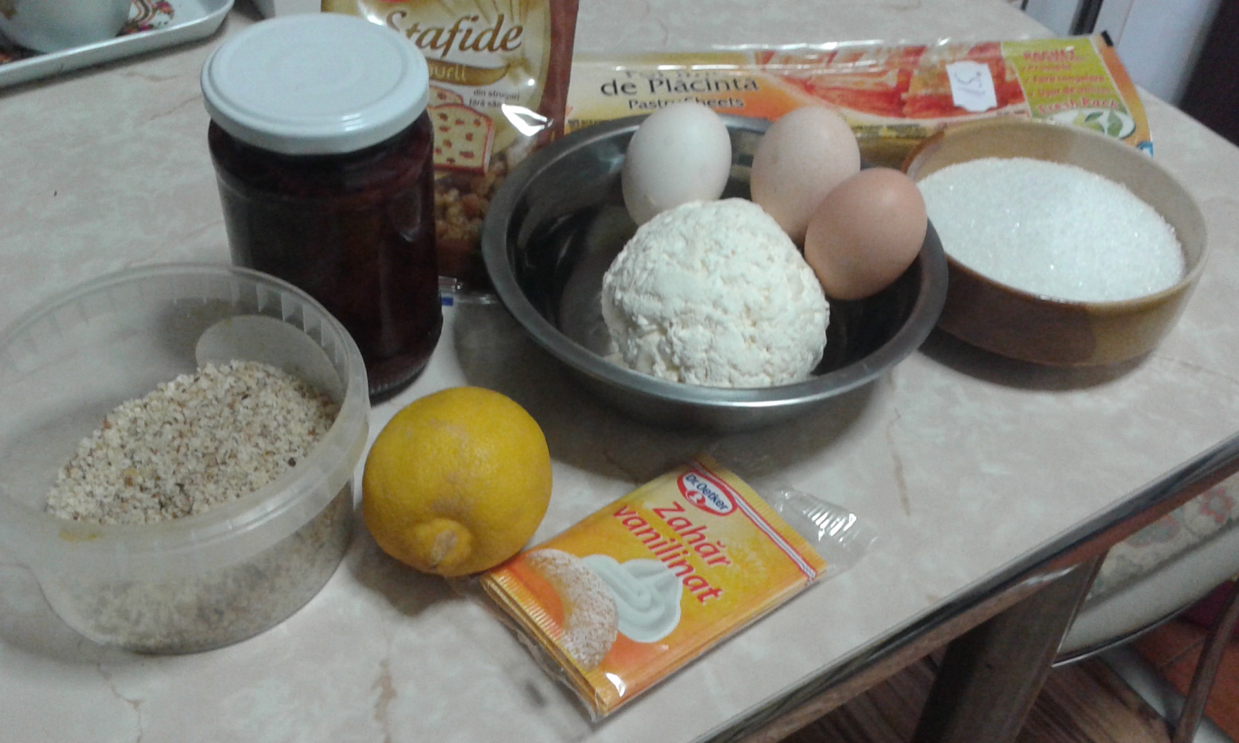 Placinta cu foi fine