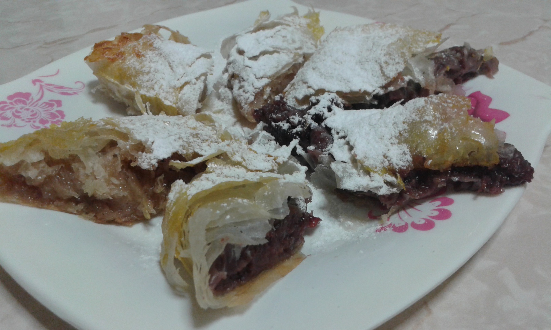 Placinta cu foi fine