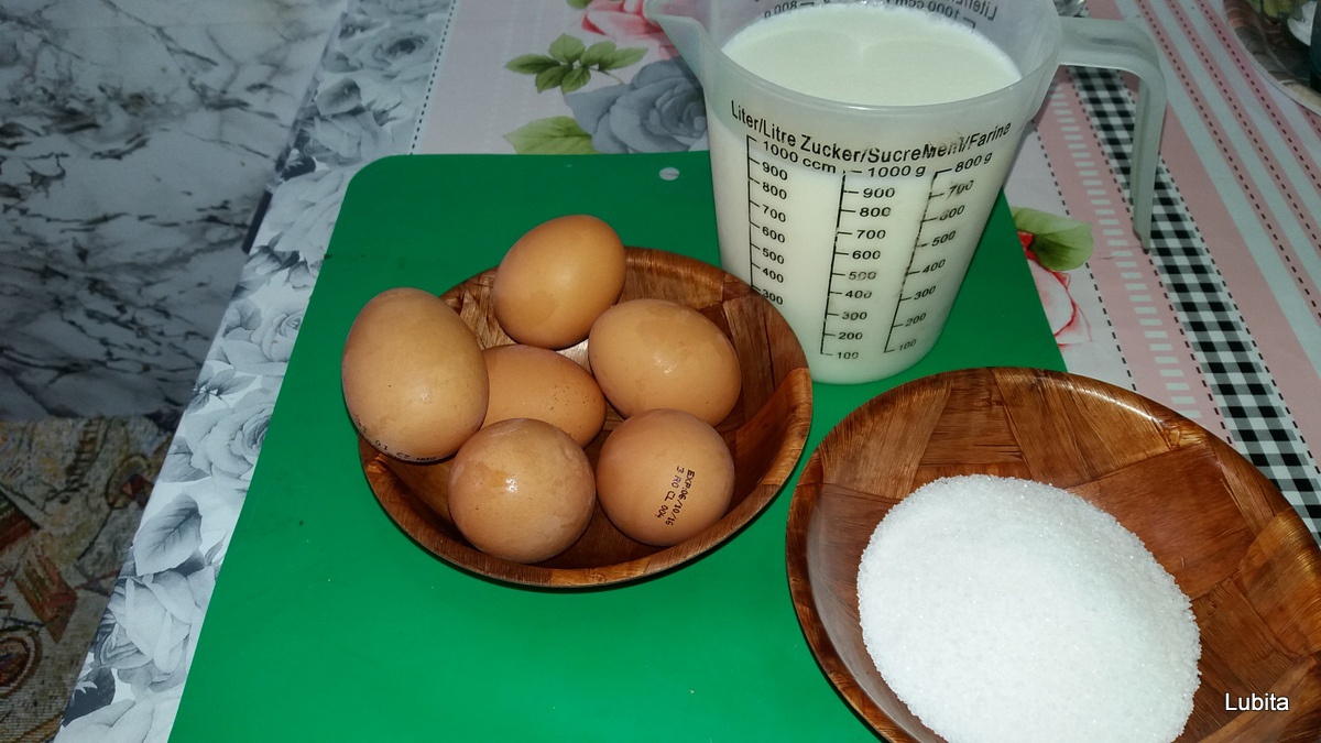 Tort de mere cu crema de zahar ars