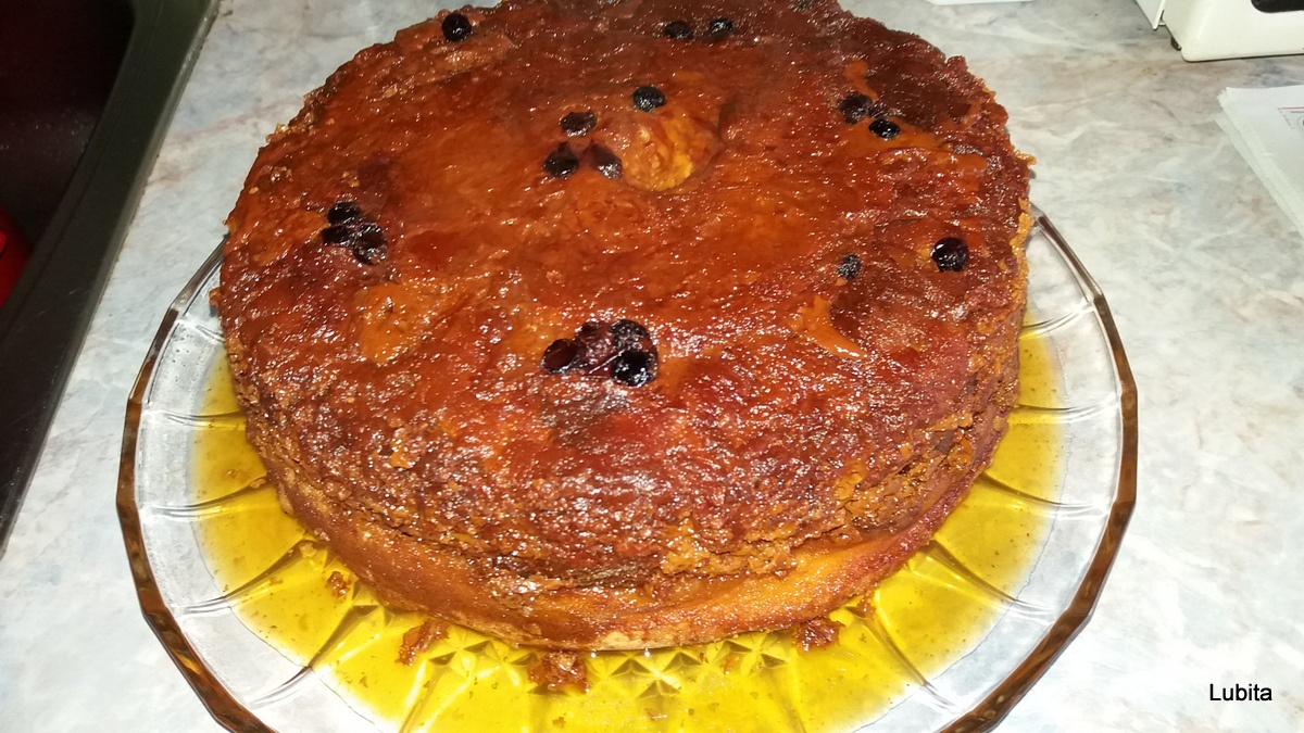 Tort de mere cu crema de zahar ars