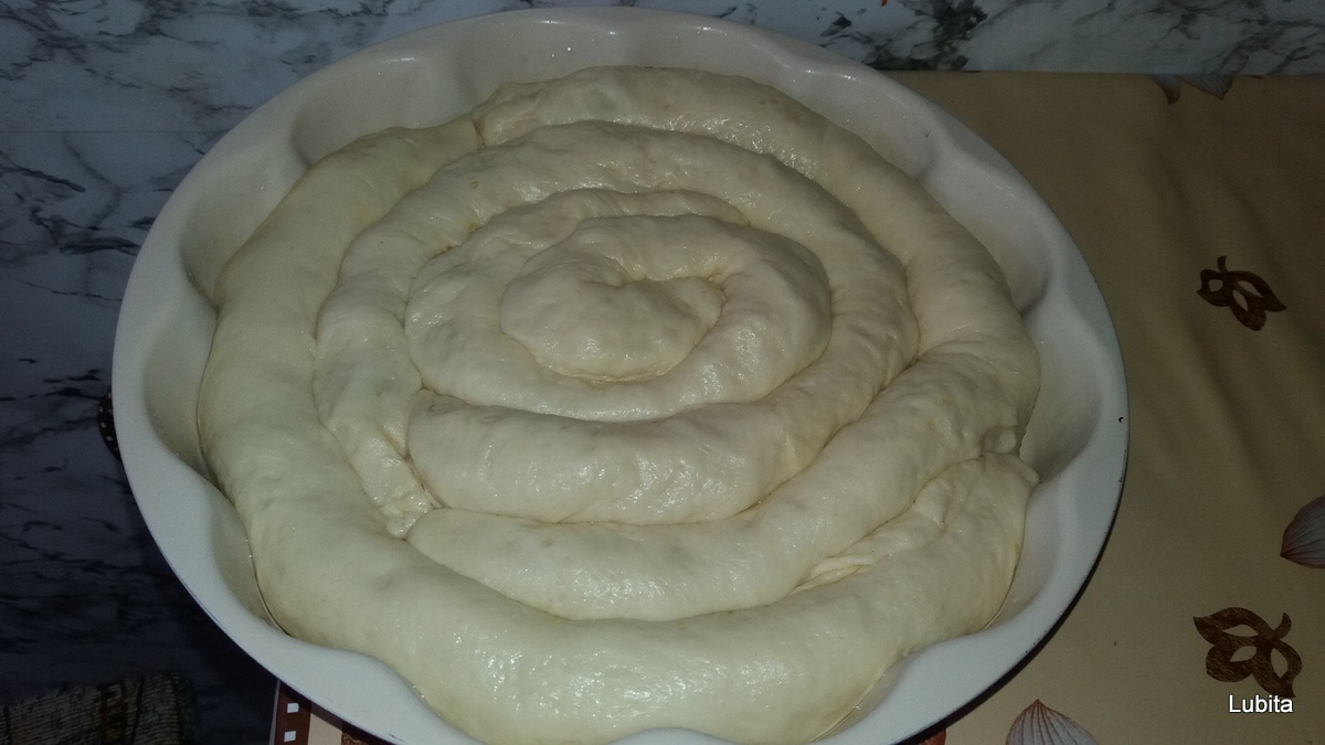 Placinta rustica cu struguri