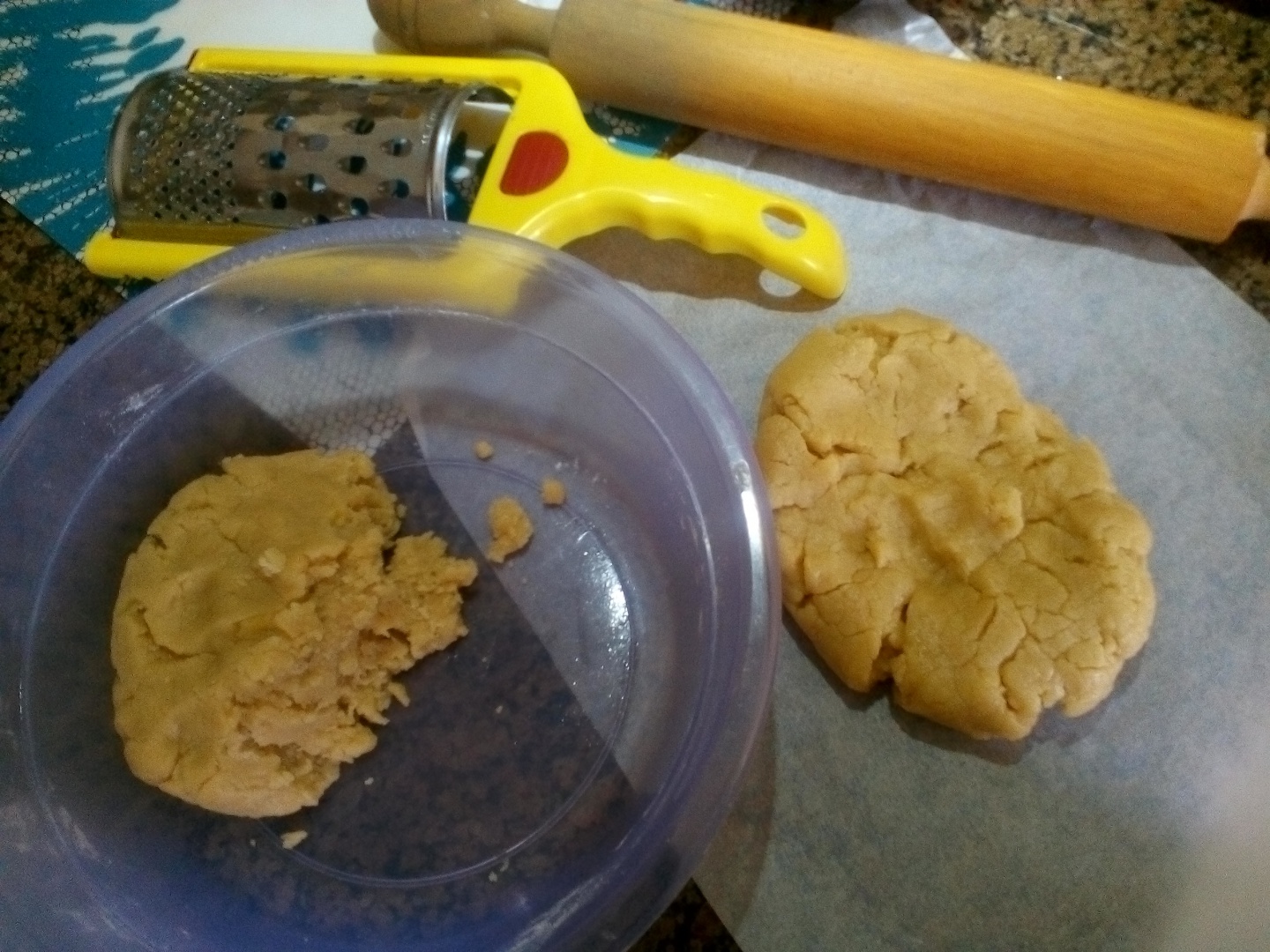 Prajitura cu gem de prune si nuca