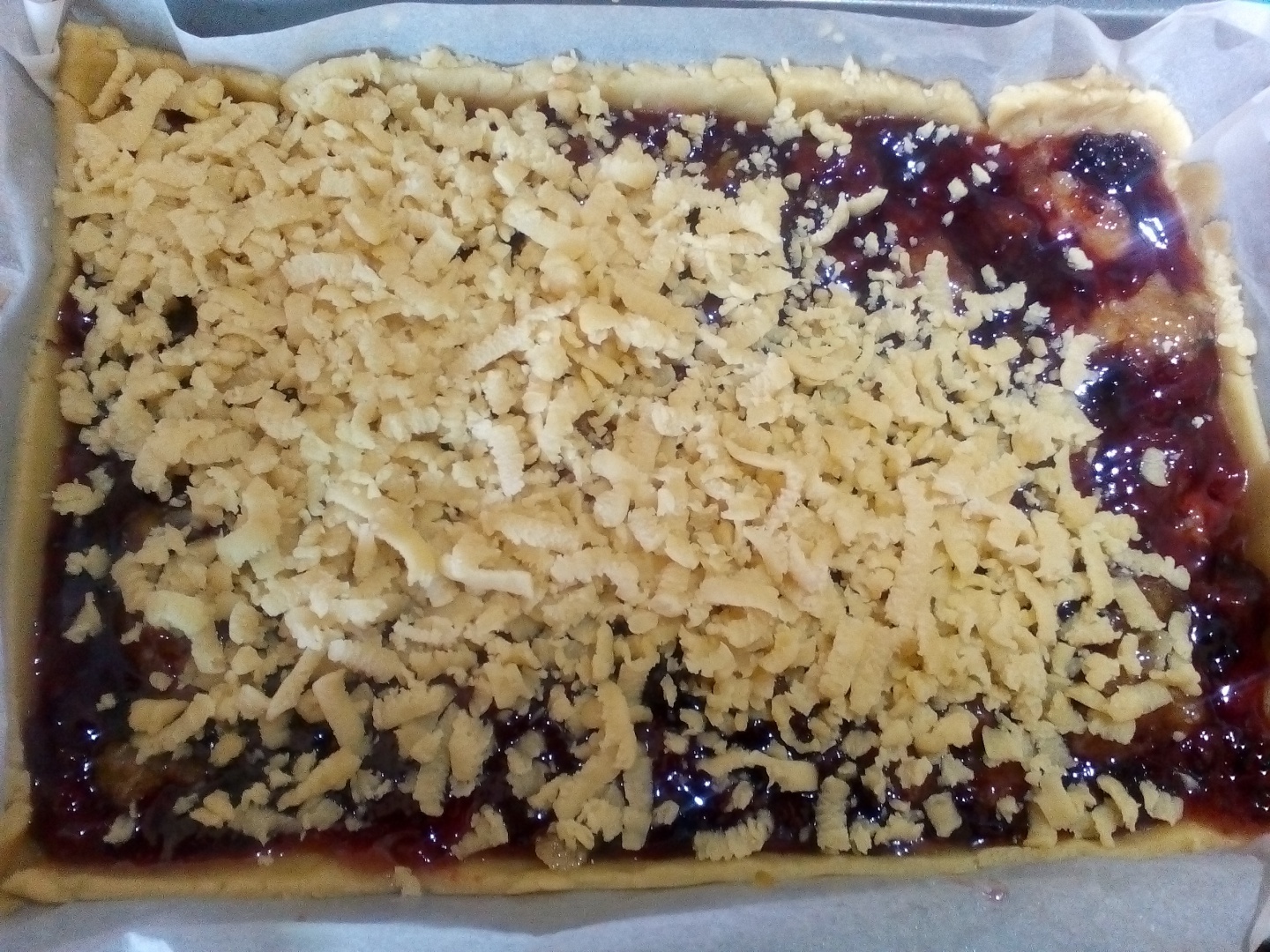 Prajitura cu gem de prune si nuca