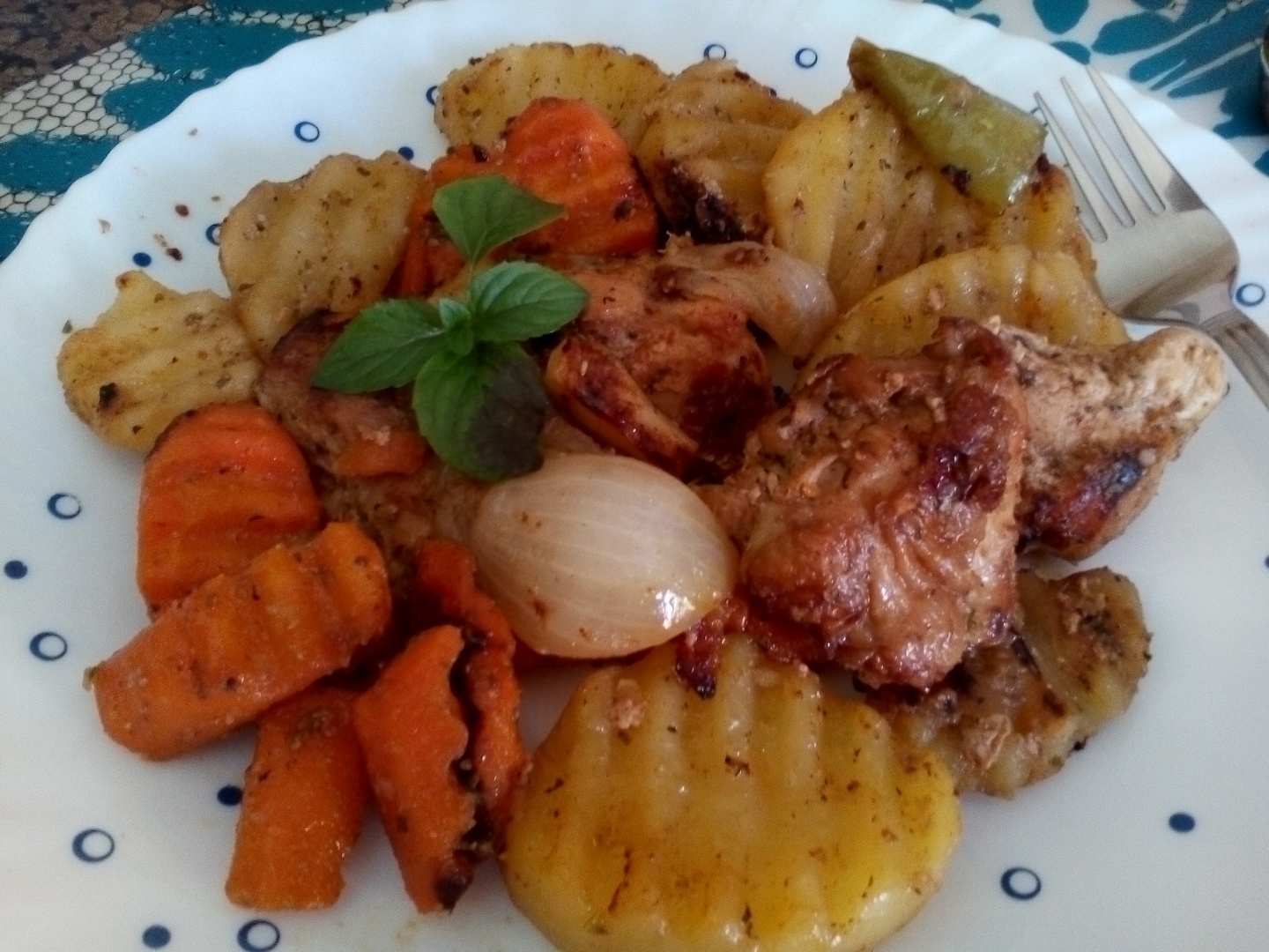 Piept de pui cu legume la gratar (in tava grill pe aragaz)