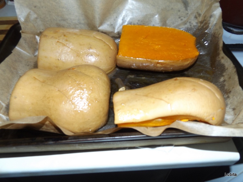 Carnati cu piure de dovleac