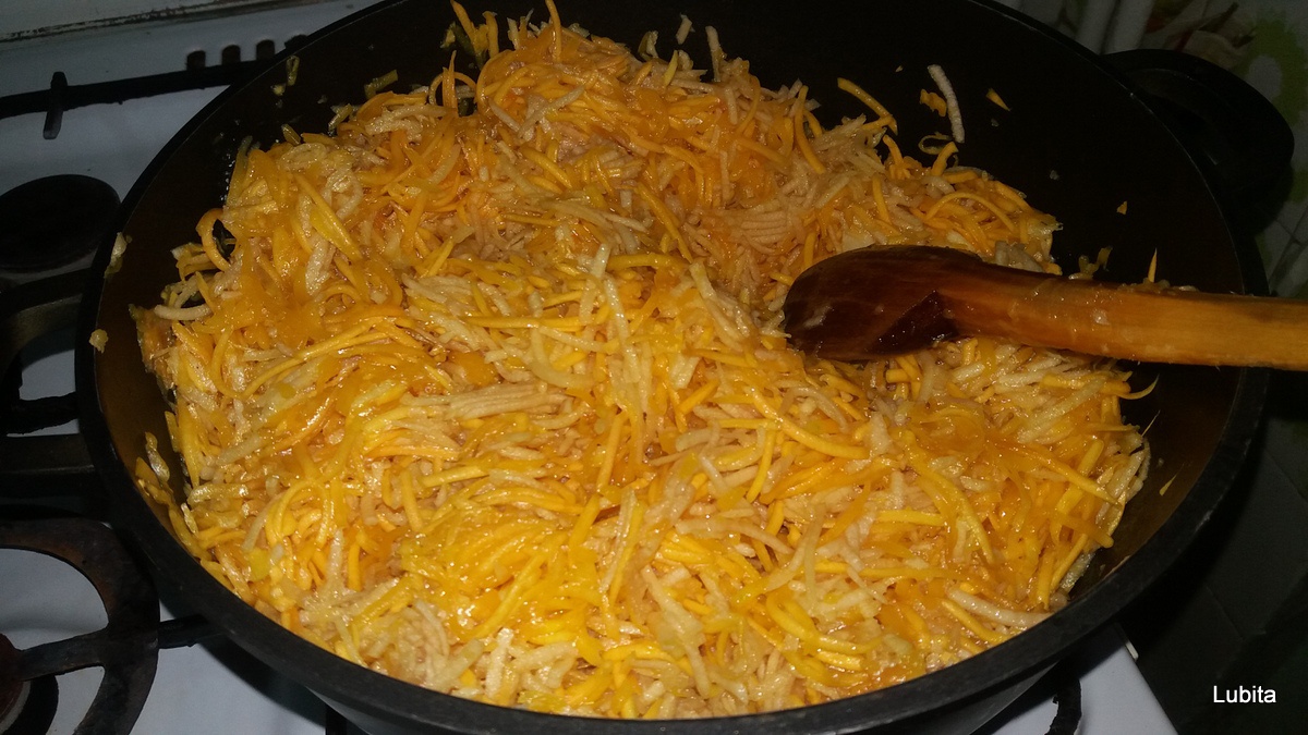 Placinta cu mere dovleac si gutui