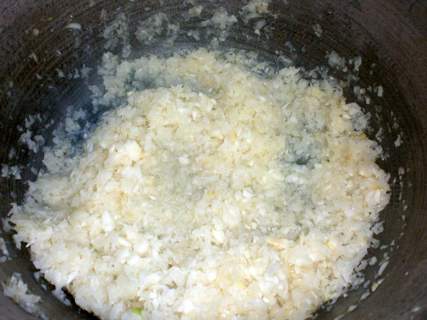 Zacusca de dovlecei pentru iarna. Reteta simpla, economica si delicioasa