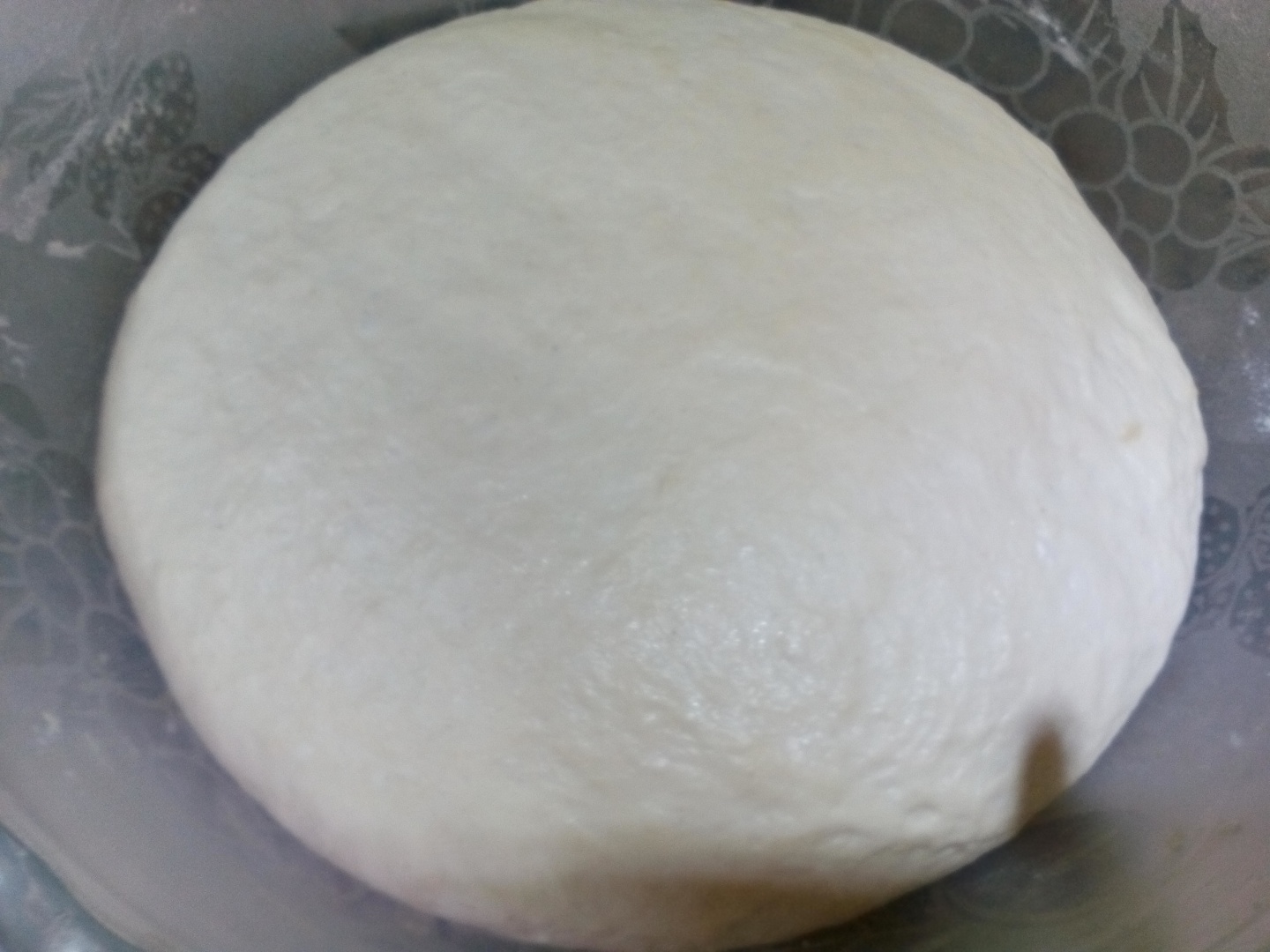 Pateuri cu masline negre si mozzarella