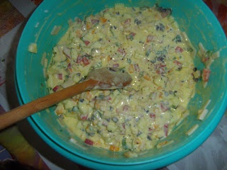 Chec aperitiv cu sunca si cascaval