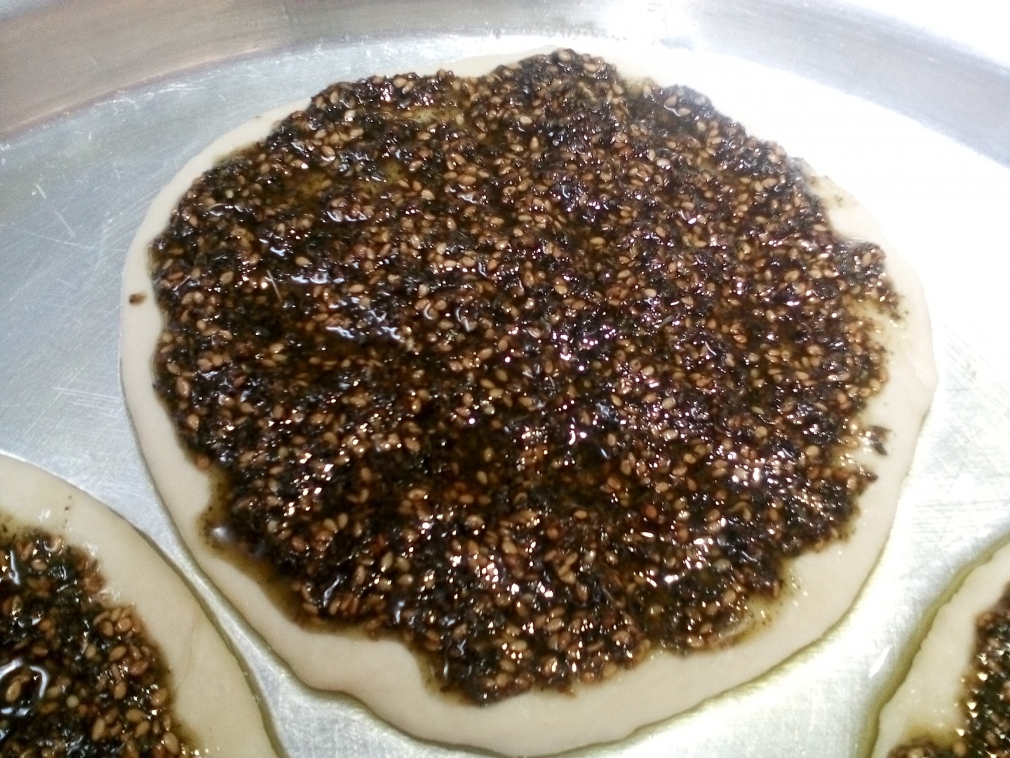 Mic dejun traditional - Manakish - zaatar